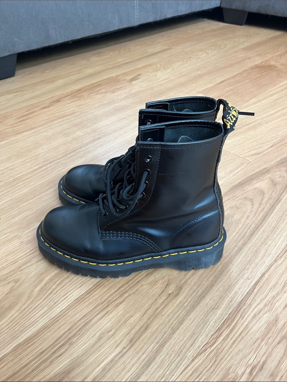 Dr. Martens Unisex 1460 Bex Smooth Leather Black Lace-Up Boots size M 6 W 7